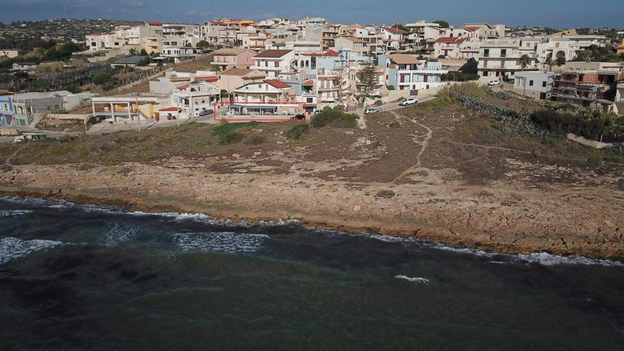 فيلا Covo Dei Marinai Cava dʼAliga المظهر الخارجي الصورة