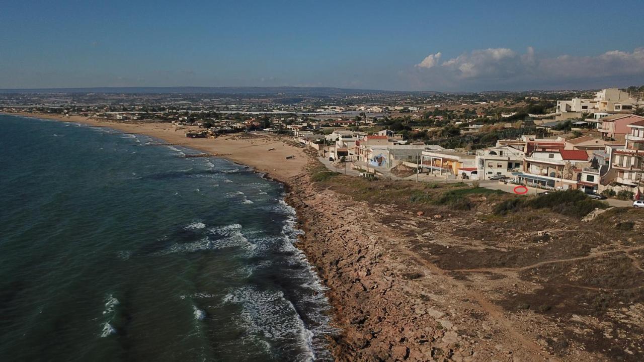 فيلا Covo Dei Marinai Cava dʼAliga المظهر الخارجي الصورة
